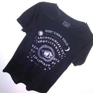 🌻Black Graphic Tee